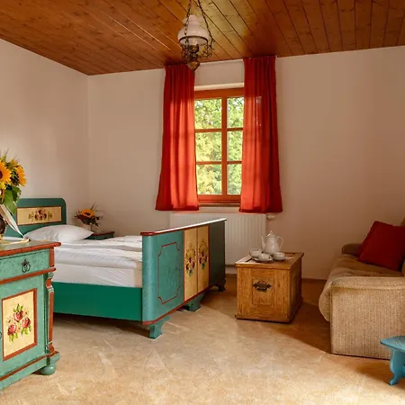 Ztraceny Mlyn Slapy nad Vltavou